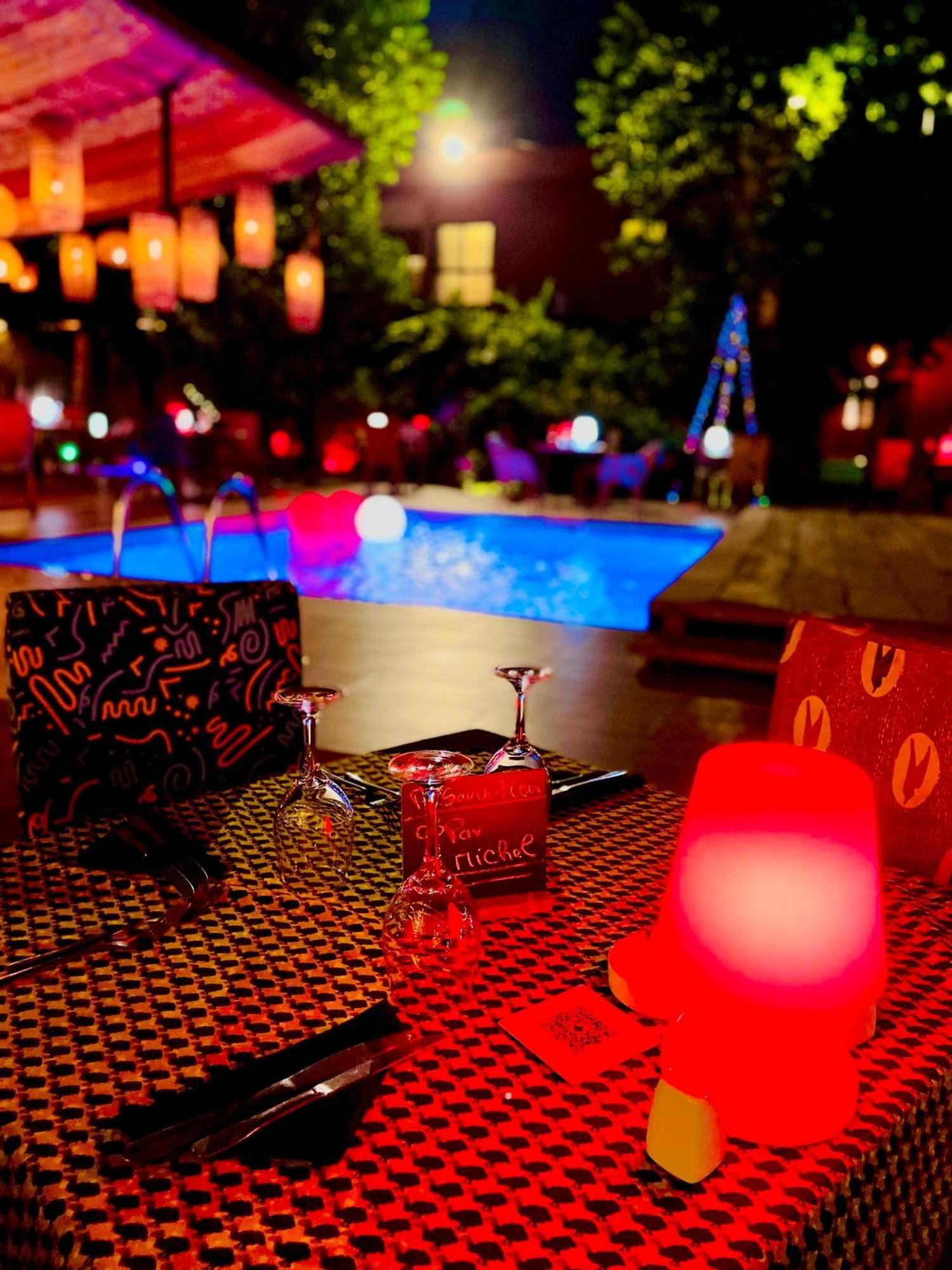 Le Patio Hotel โลเม ภายนอก รูปภาพ