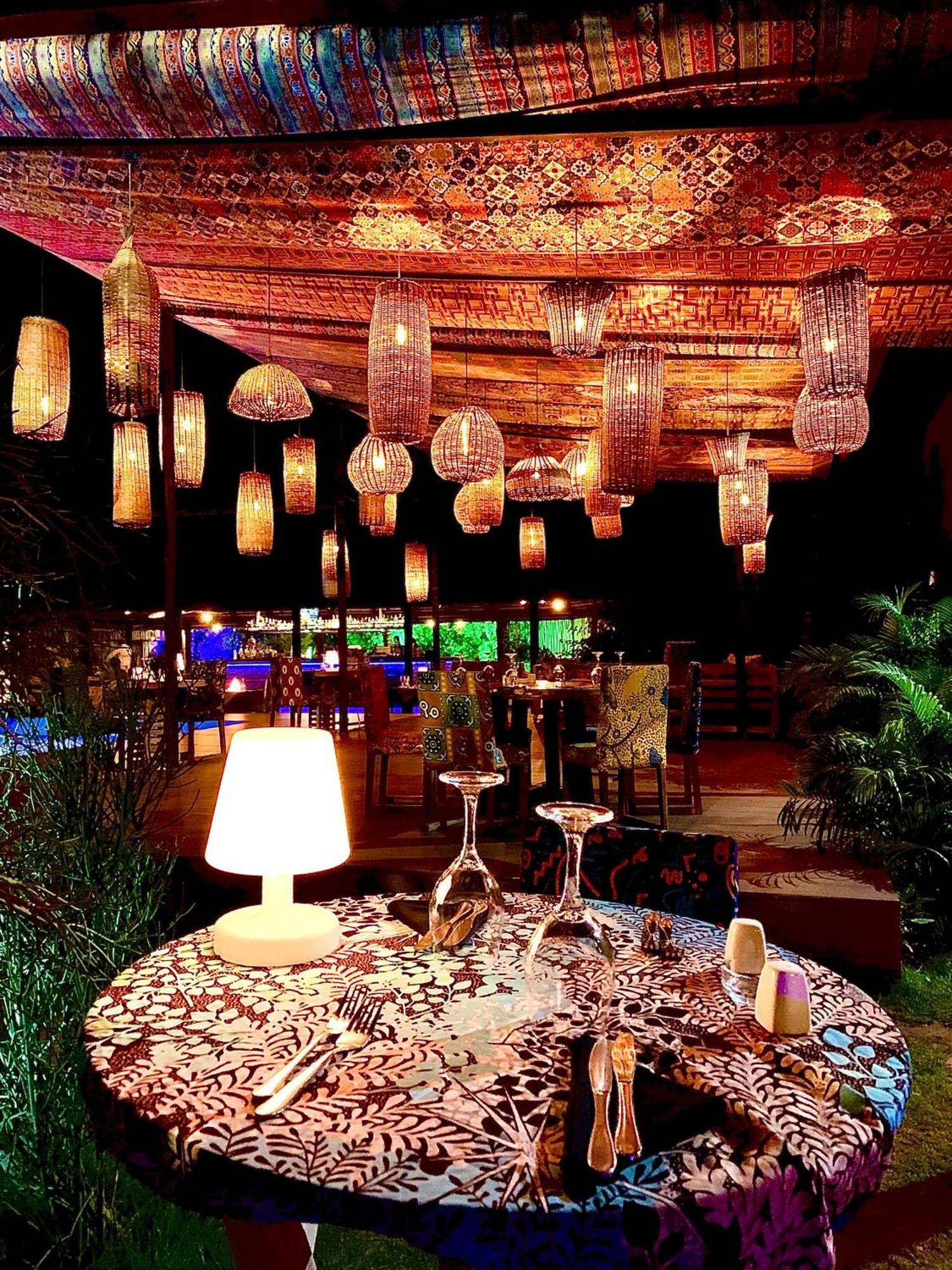 Le Patio Hotel โลเม ภายนอก รูปภาพ