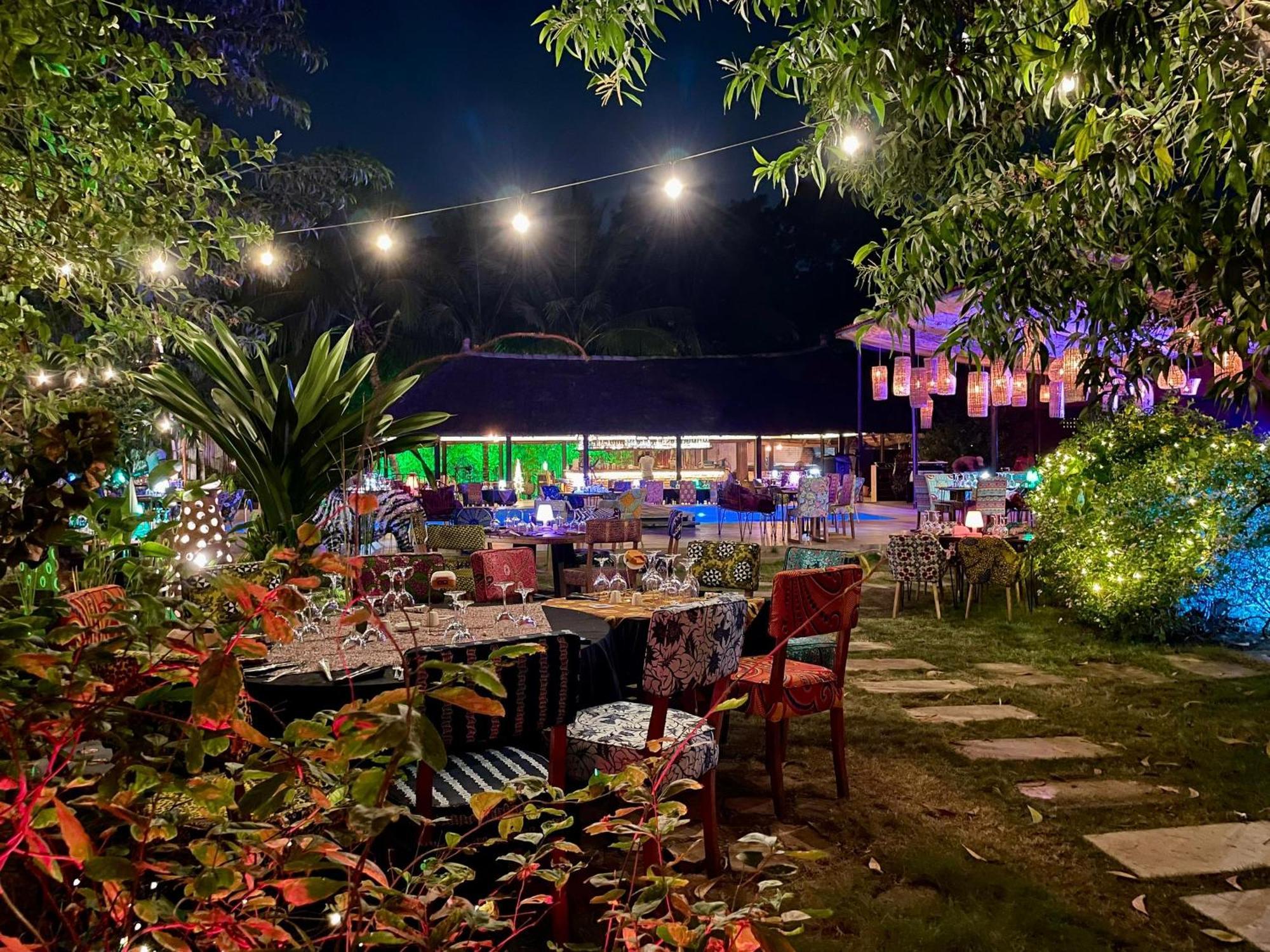 Le Patio Hotel โลเม ภายนอก รูปภาพ