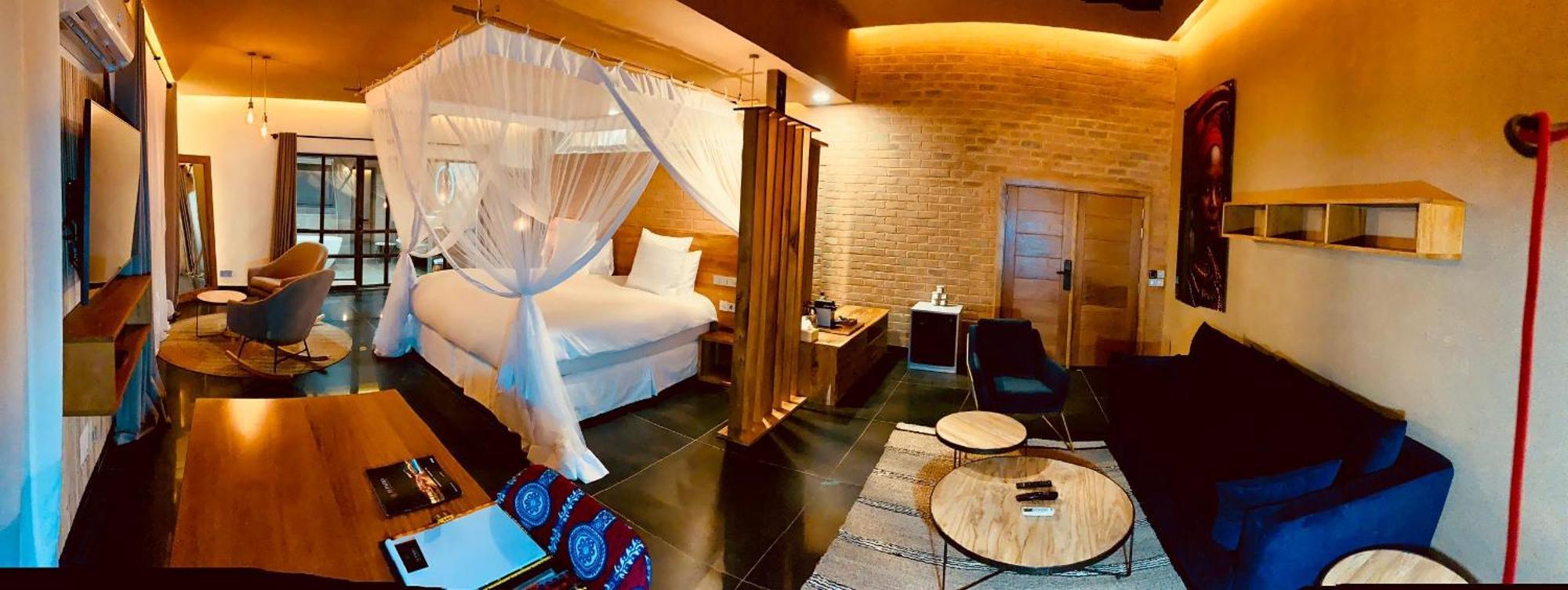 Le Patio Hotel โลเม ภายนอก รูปภาพ